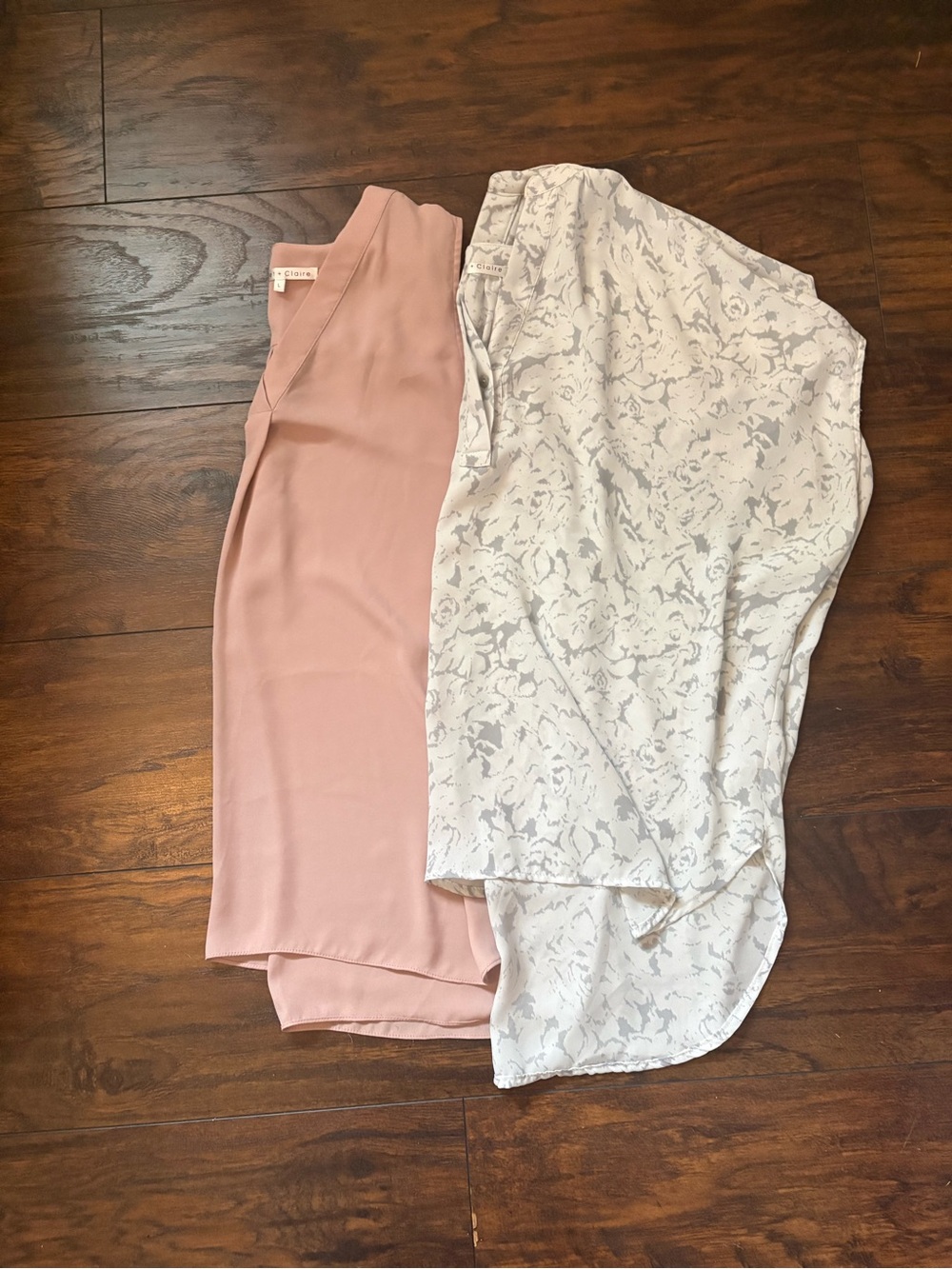 Violet + Claire Women's V-Neck Tops Set of 2